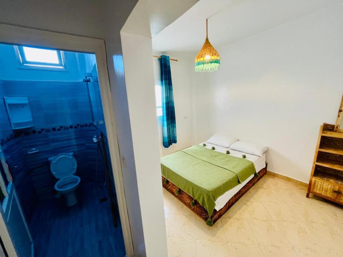 Cozy Surf House Hostel ทากาเซาท์ ภายนอก รูปภาพ