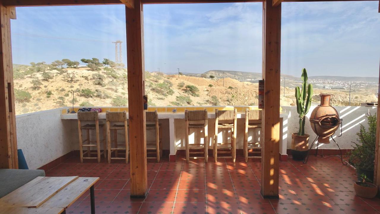 Cozy Surf House Hostel ทากาเซาท์ ภายนอก รูปภาพ